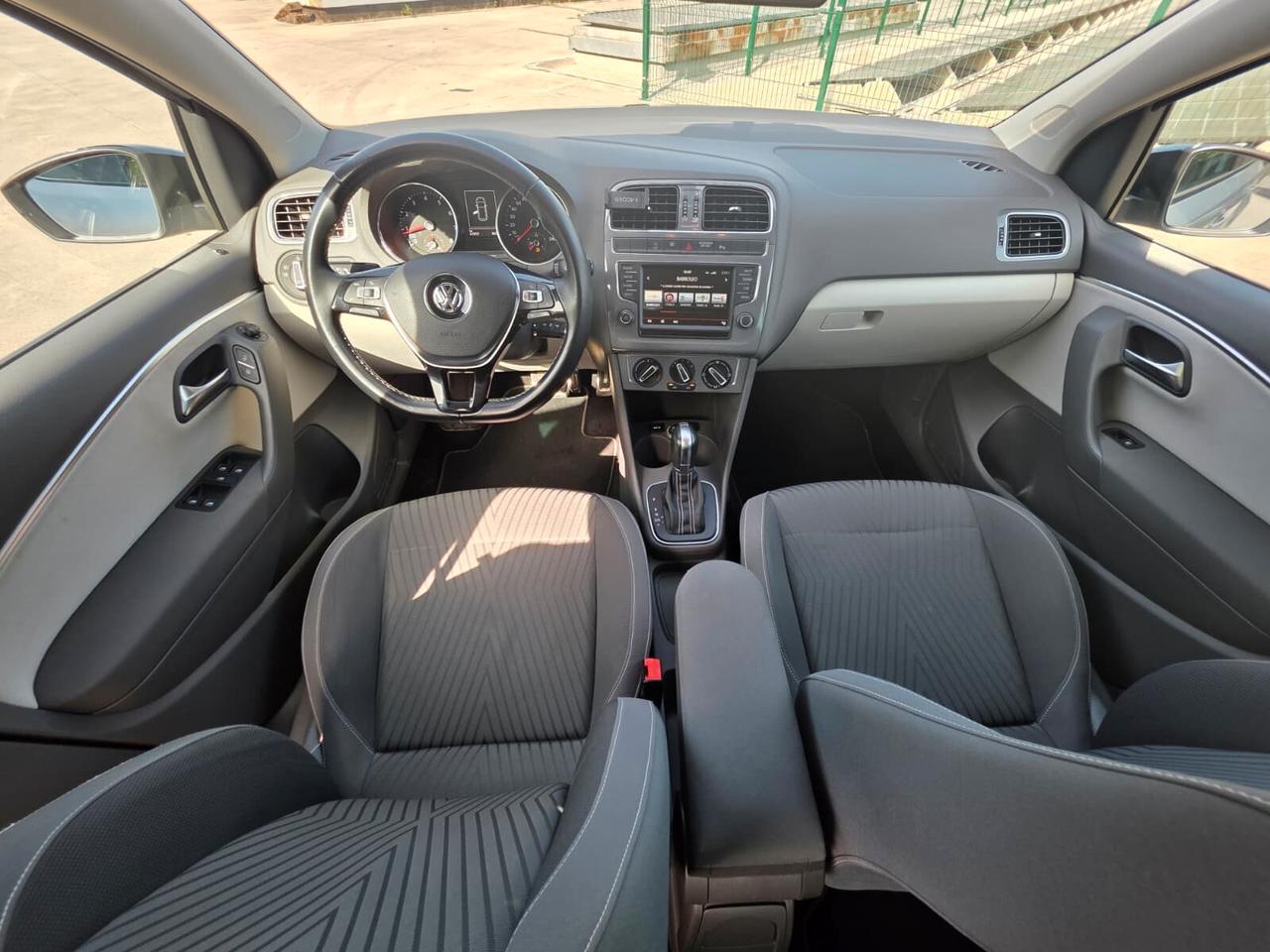 Volkswagen Polo Cross 1.2 TSI DSG BlueMotion Technology Fresh