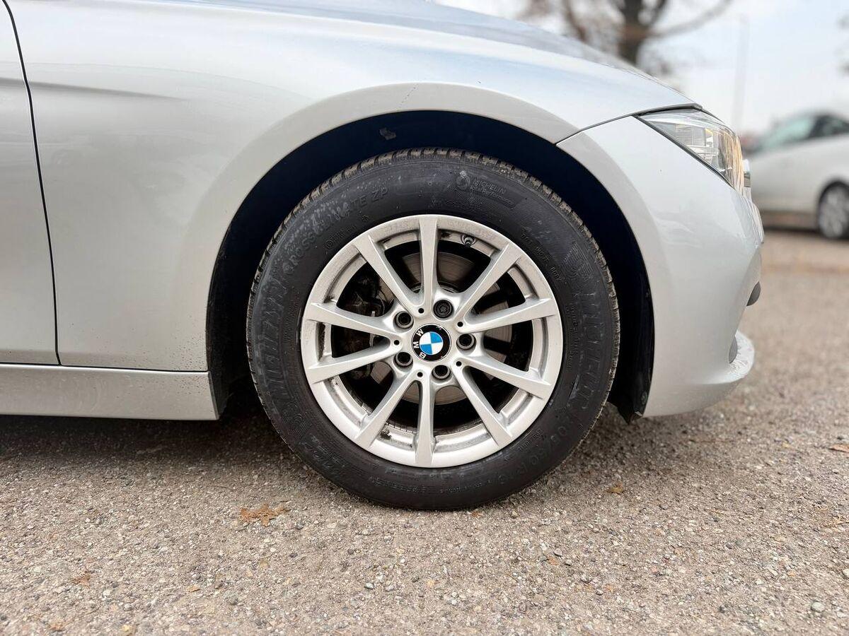 BMW Serie 3 Touring 318d Business Advantage auto BMW SERVICE!