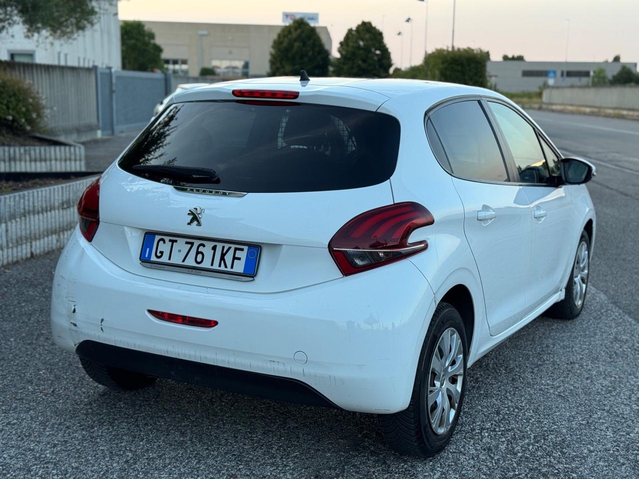 Peugeot 208 BlueHDi 102cv Van 2Posti