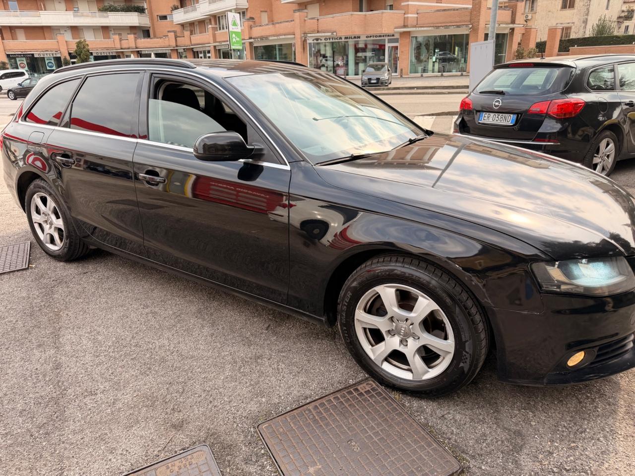 Audi A4 2.0TDI 143cv NEOPATENTATI EURO5