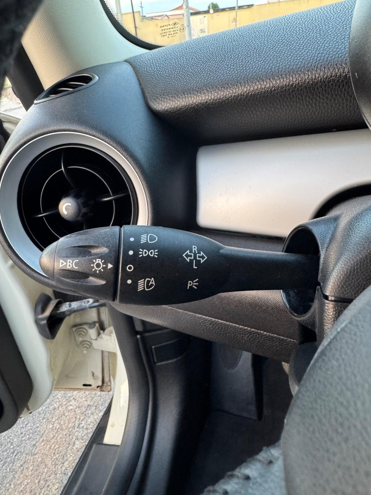 Mini Cooper 1.6 diesel