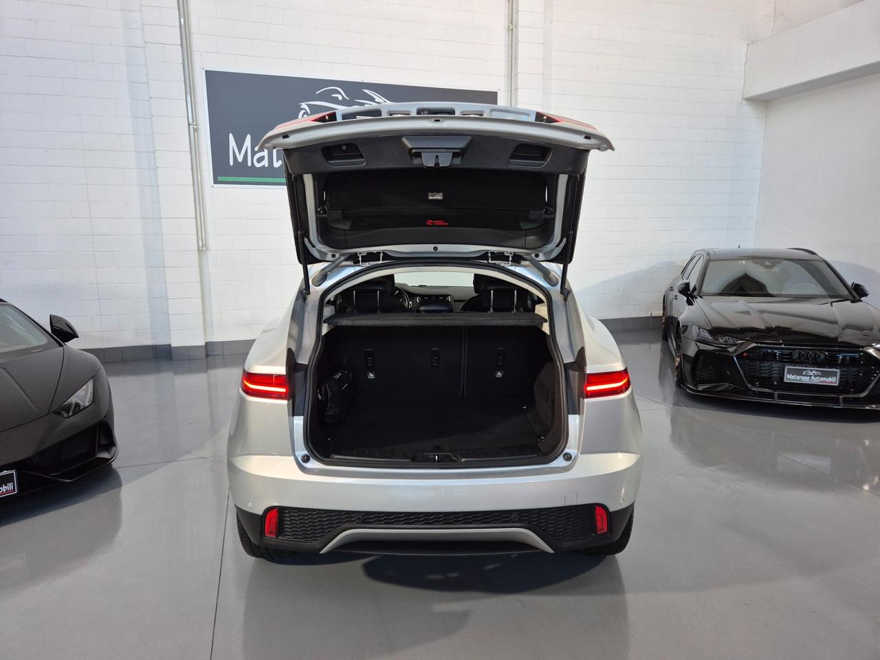 Jaguar E-Pace 2.0d i4 AWD Pelle Navi Camera Finanziabile Permute