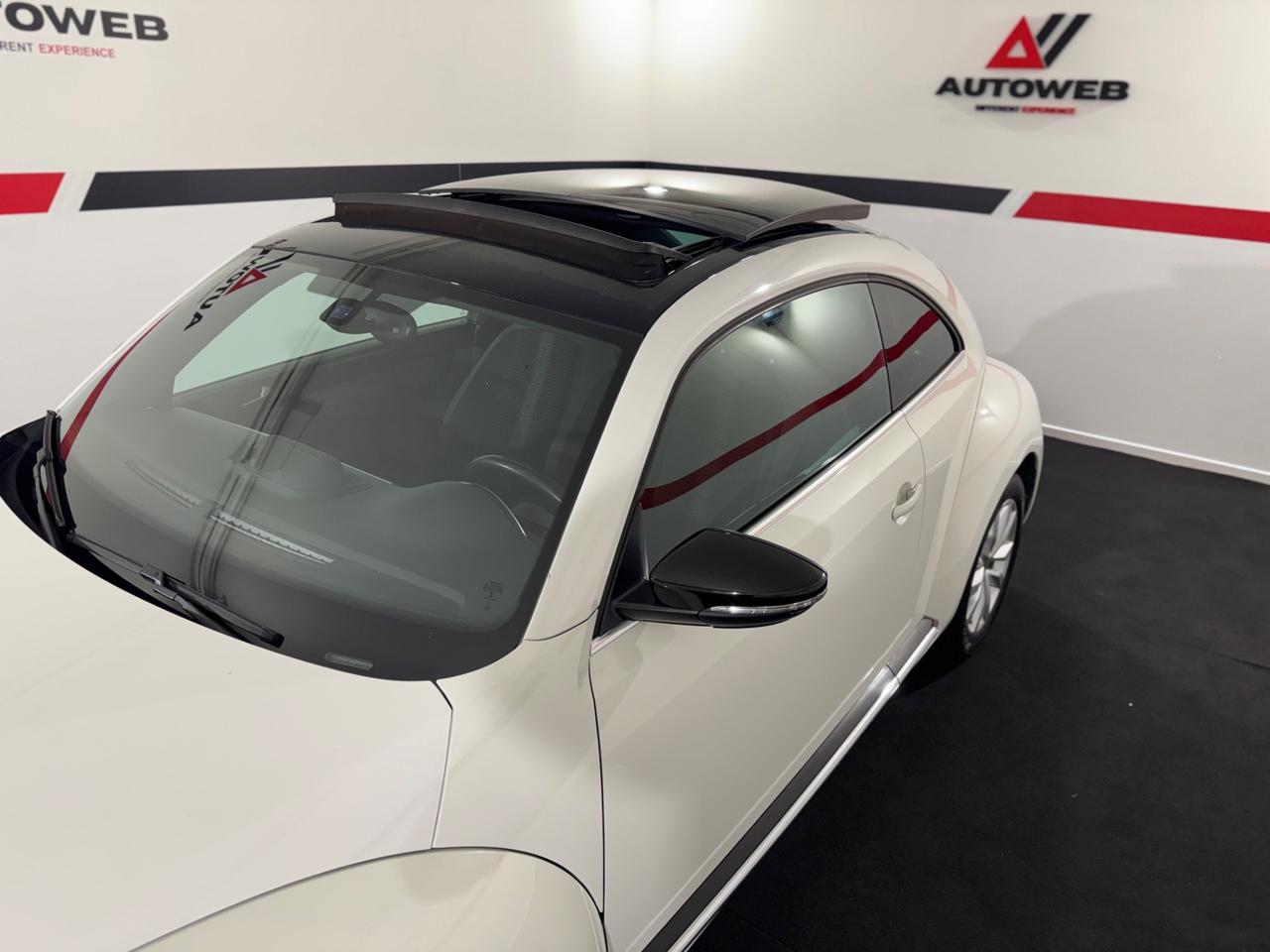 Volkswagen Maggiolino 2.0 TDI DSG Sport