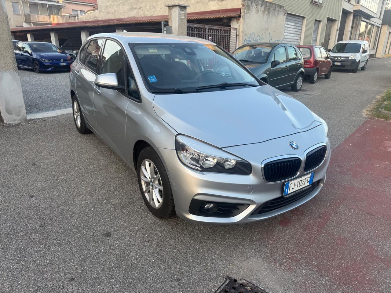 Bmw 218i Luxury