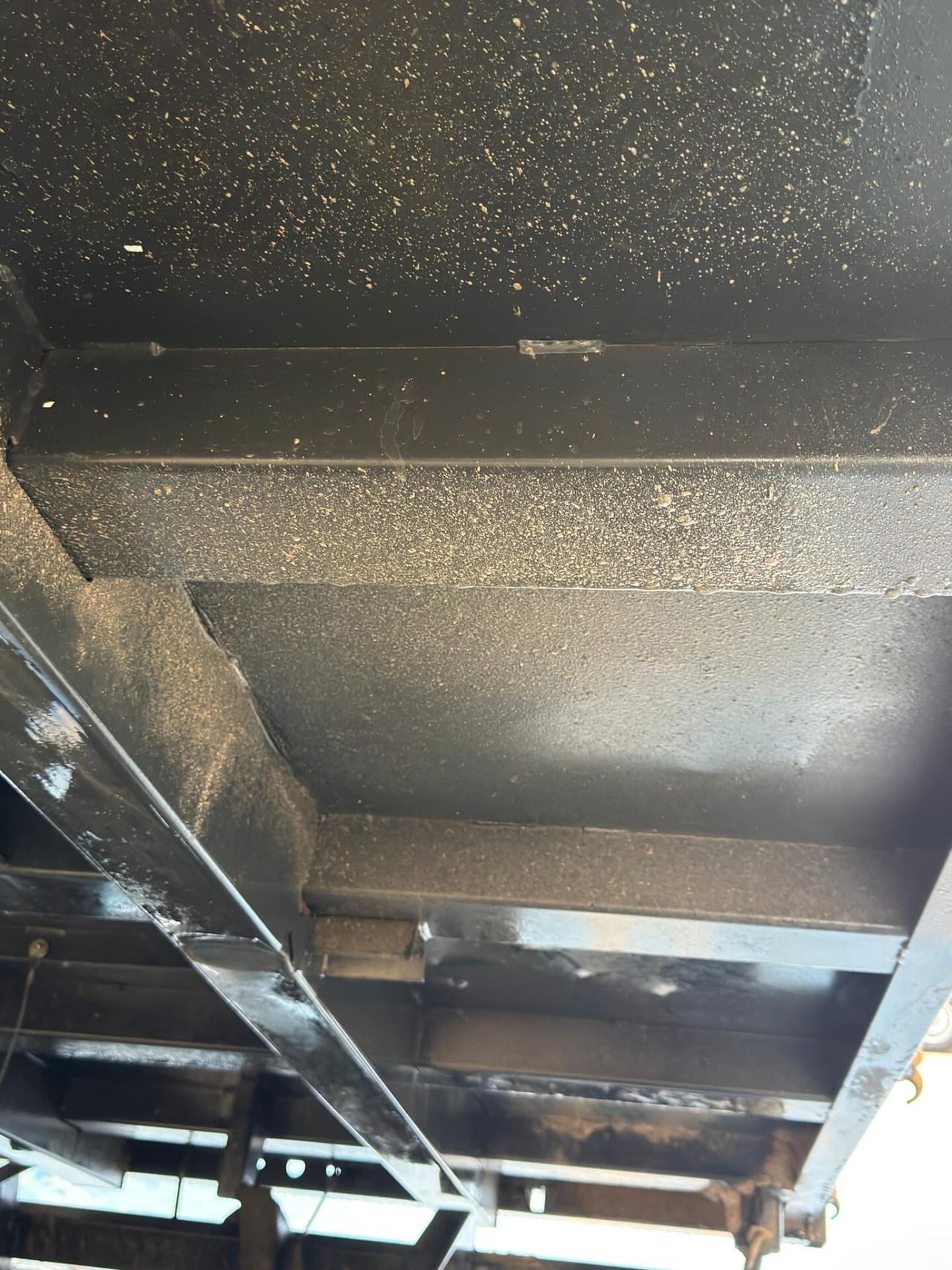 Iveco Daily 35/E4 – Ribaltabile Trilaterale – Euro 4