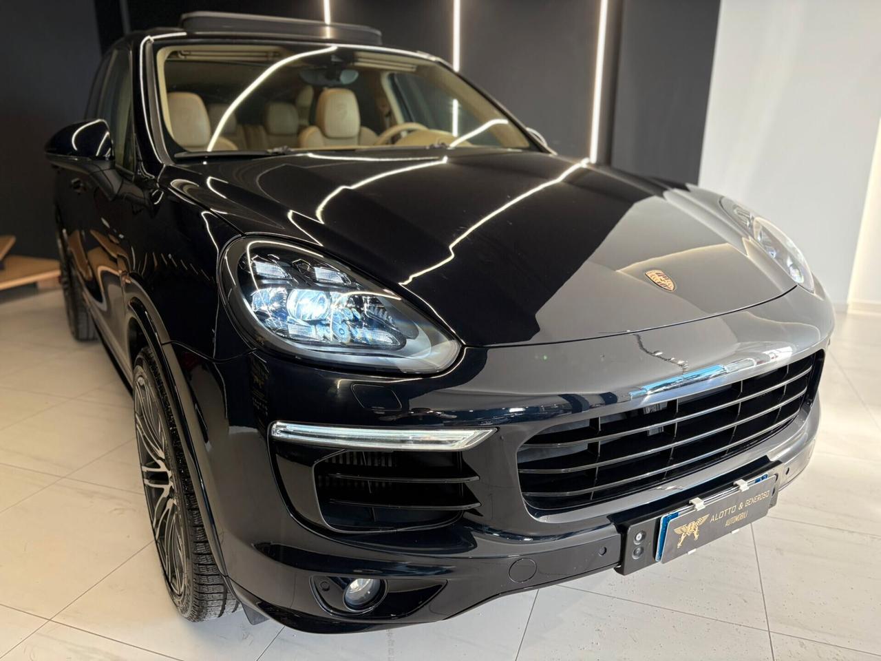 Porsche Cayenne 3.0 Diesel (TETTO,BOSE)