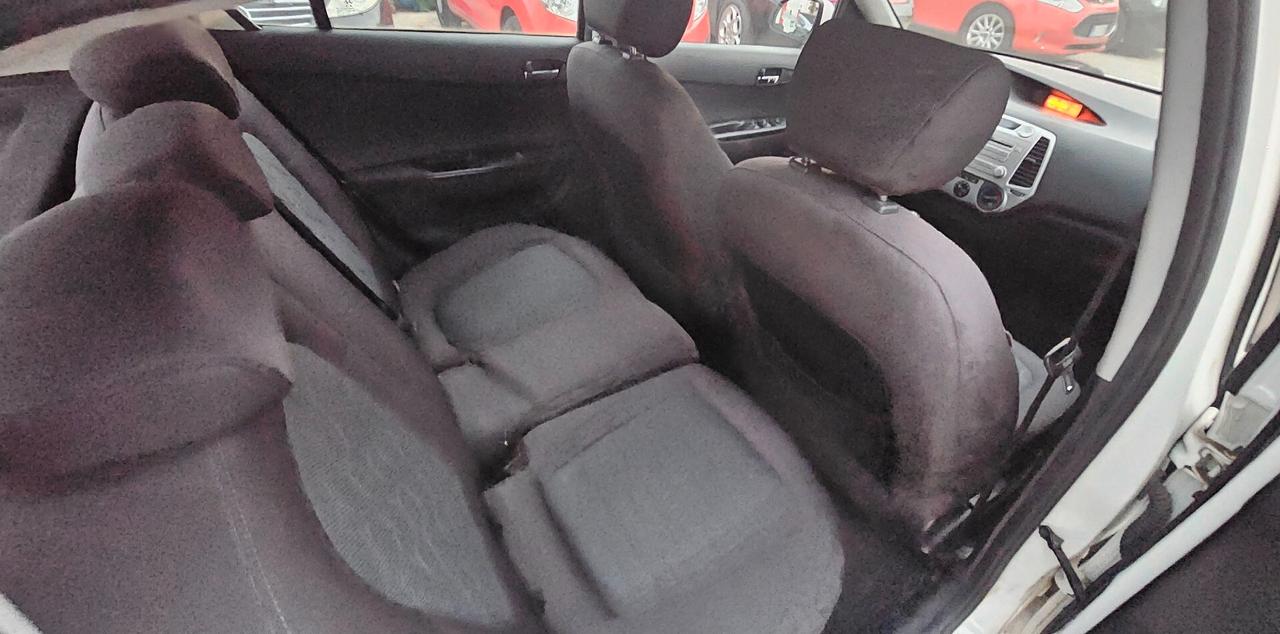 Hyundai i20 1.2 5p. GUIDABILE DA NEOPATENTATI