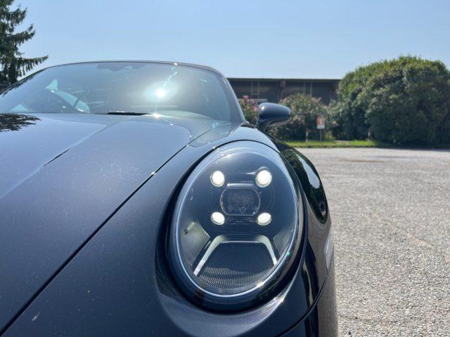 PORSCHE 911 992 Carrera 4 Cabriolet