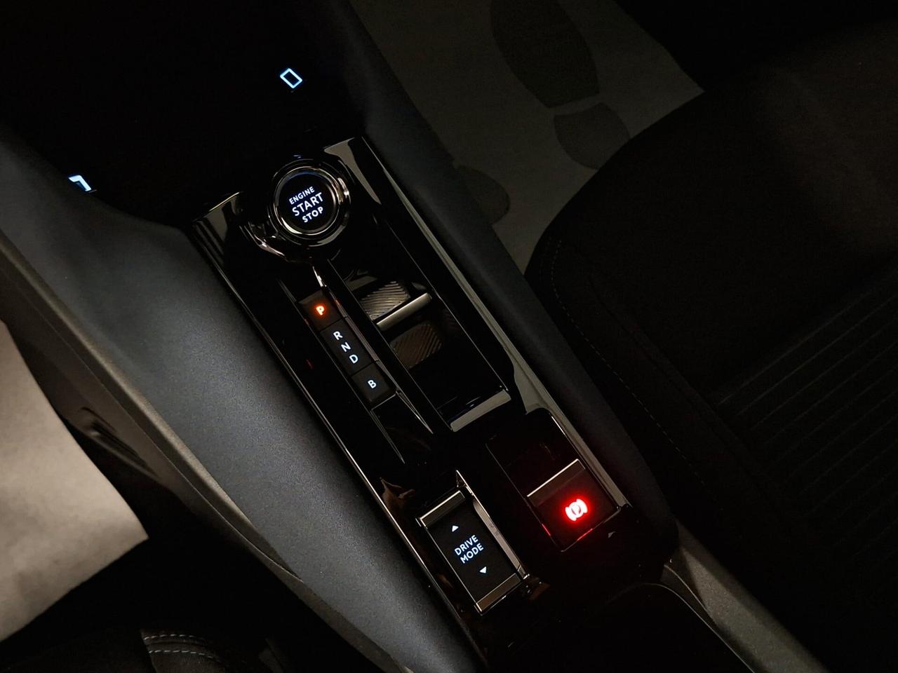 Alfa Romeo Junior BEV 156CV FWD 100% ELETTRICA