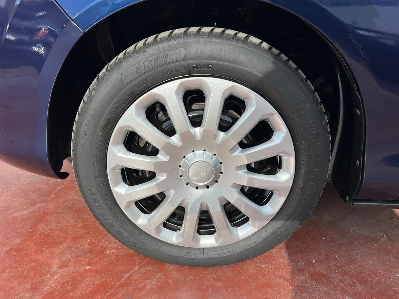 Ford B-Max 1.5 TDCi 75 CV Titanium
