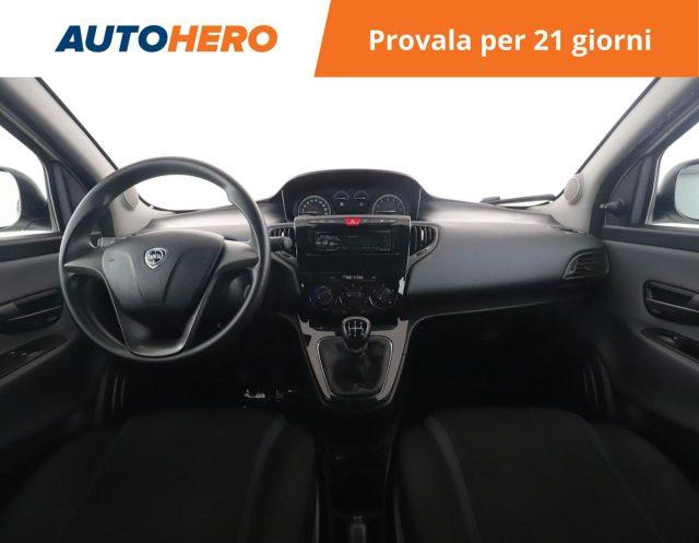 LANCIA Ypsilon 1.2 69 CV 5 porte Silver