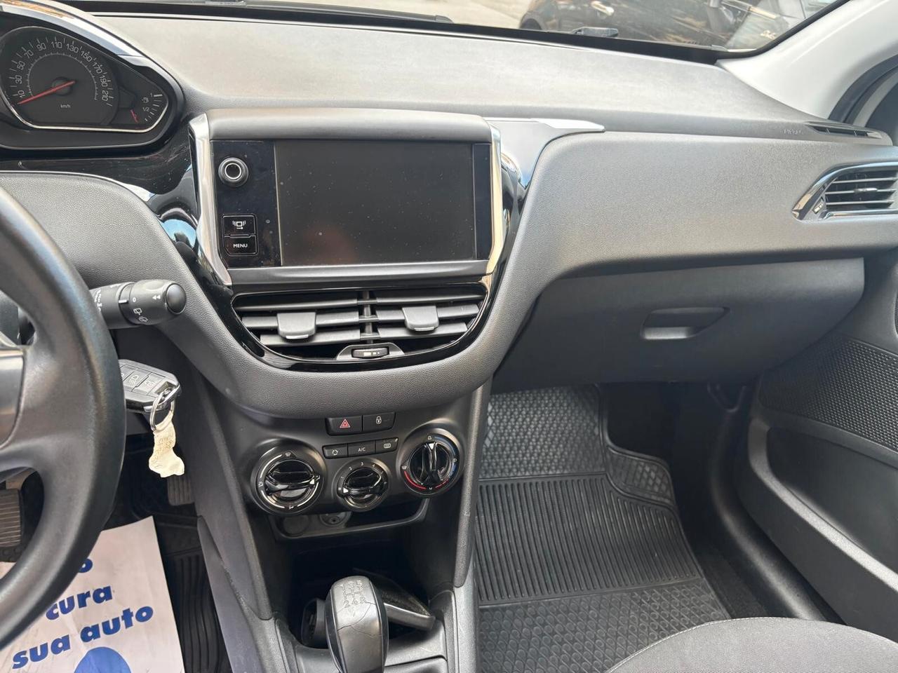 Peugeot 208 1.2 VTi 82 CV 5 porte Allure