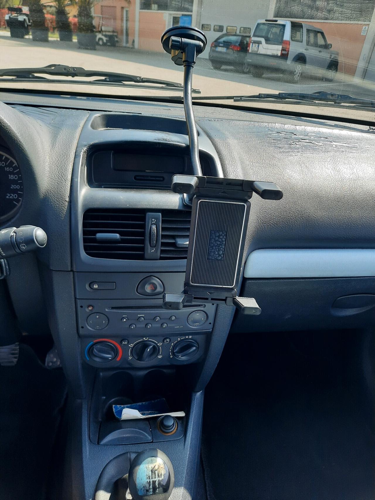 Renault Clio 1.5 dCi 65CV OK NEOPATENTATI