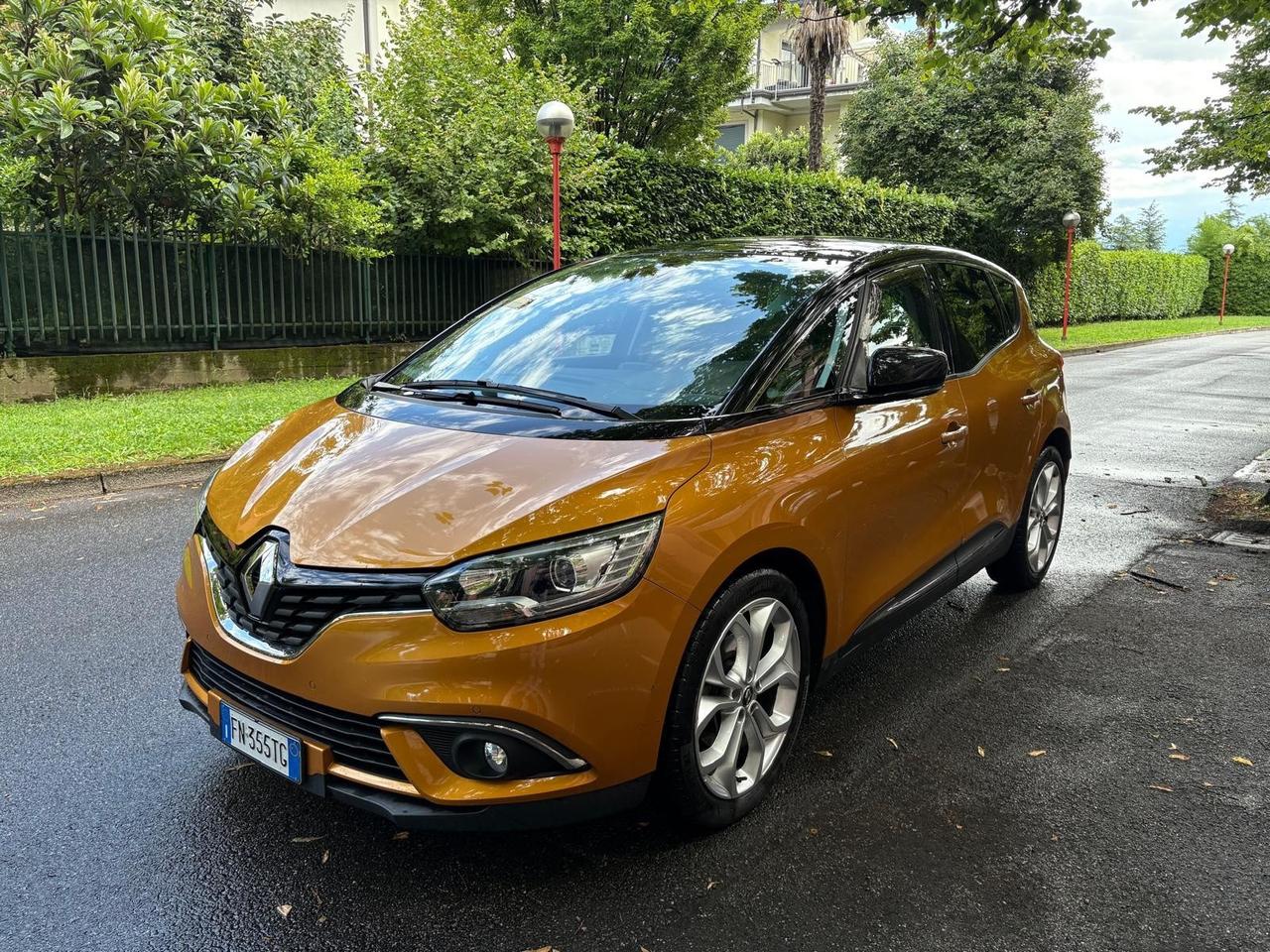 Renault Scenic Scénic Blue dCi 120 CV Sport Edition2