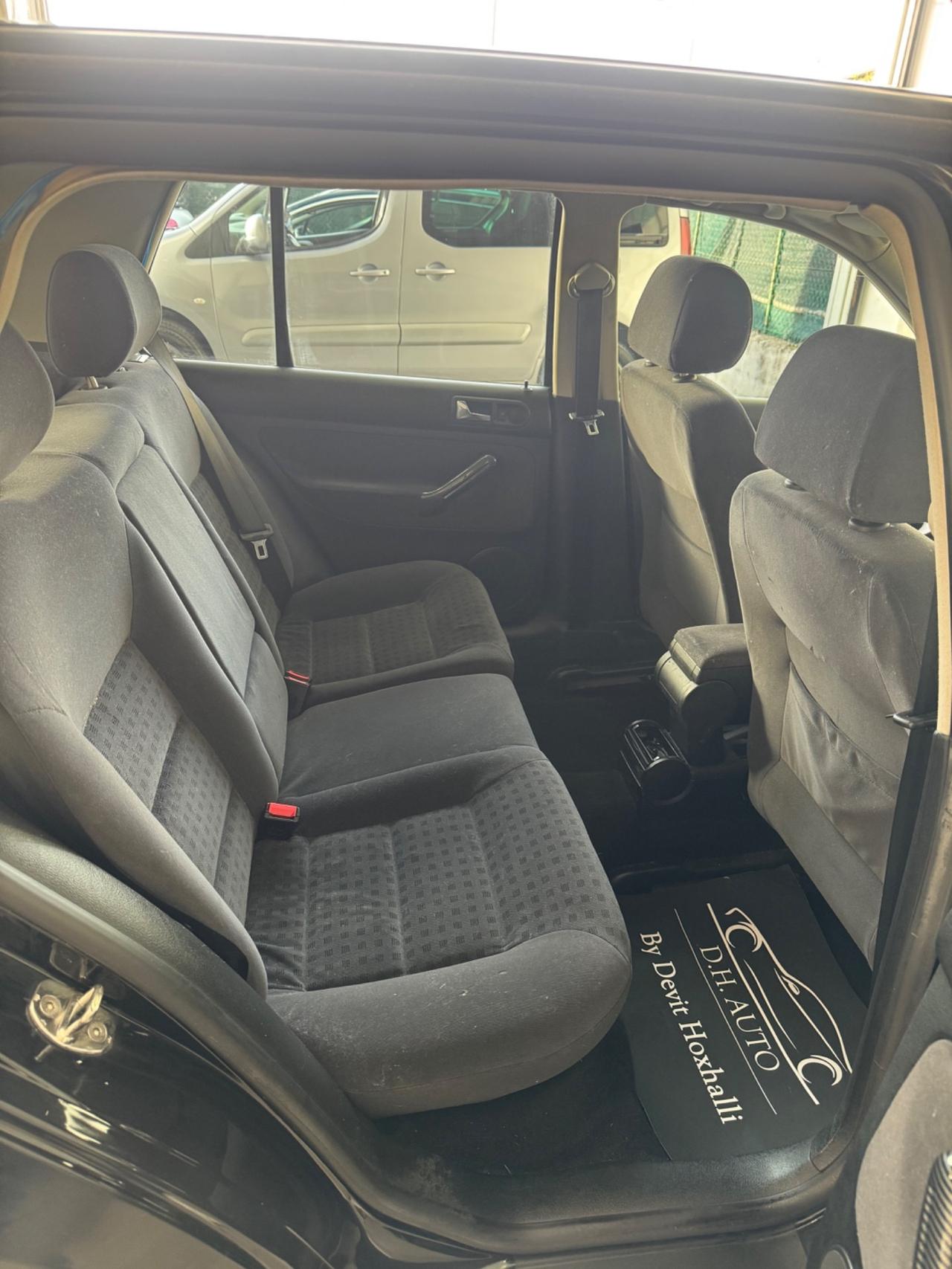 Volkswagen Golf 1.6 cat 5 porte