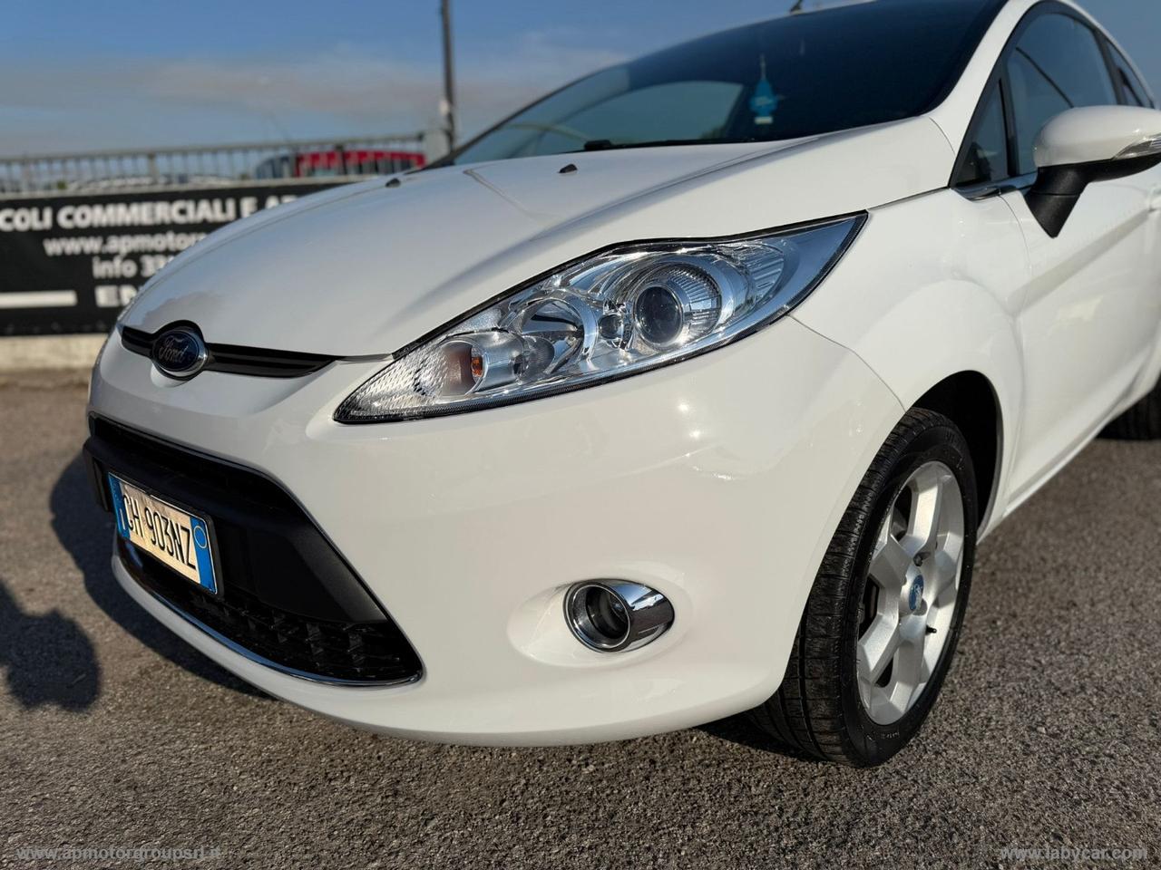 FORD Fiesta 1.2 82 CV 3p. Titanium