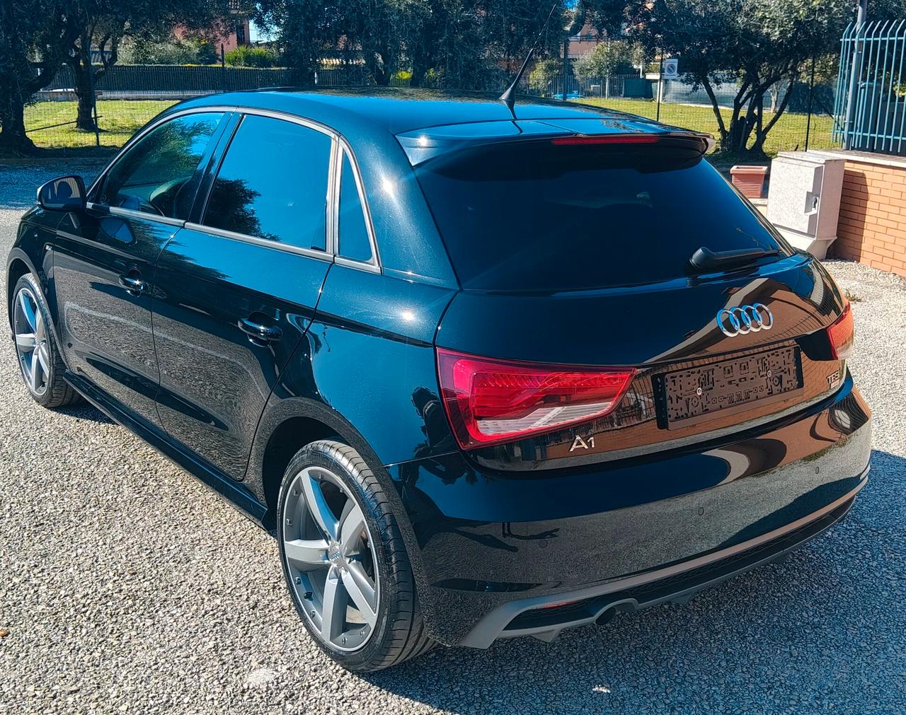 Audi A1 1.0 TFSI SPORTBACK SLINE ULTRA ADMIRED 2017