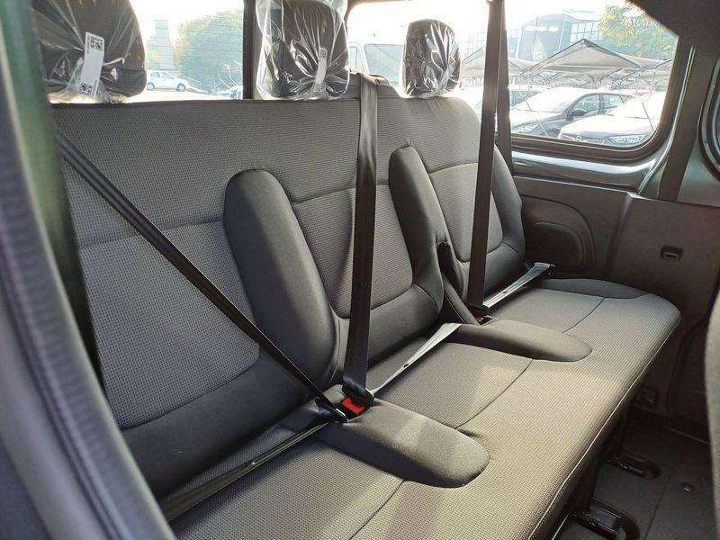 Nissan Primastar P.CONSEGNA 9POSTI PASSO LUNGO 150CV - PREZZO+IVA