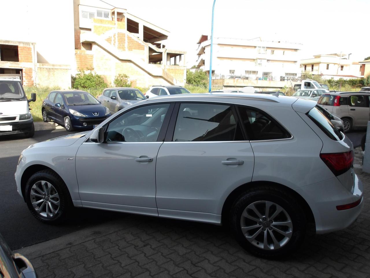 Audi Q5 2.0 TDI DSG QUATTRO