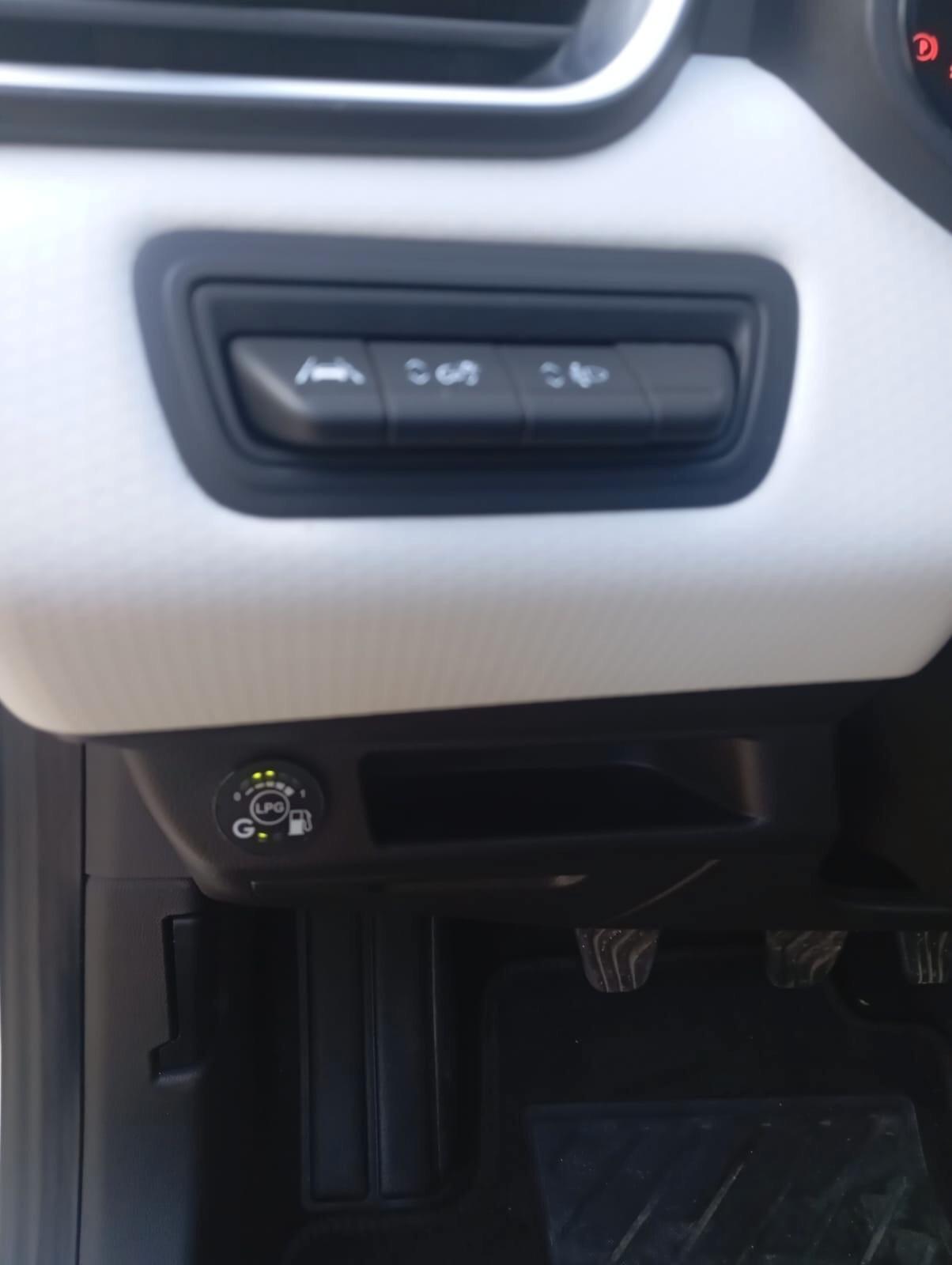 Renault Clio TCe 101 CV GPL 5 porte Techno UNIPRO KM 80000