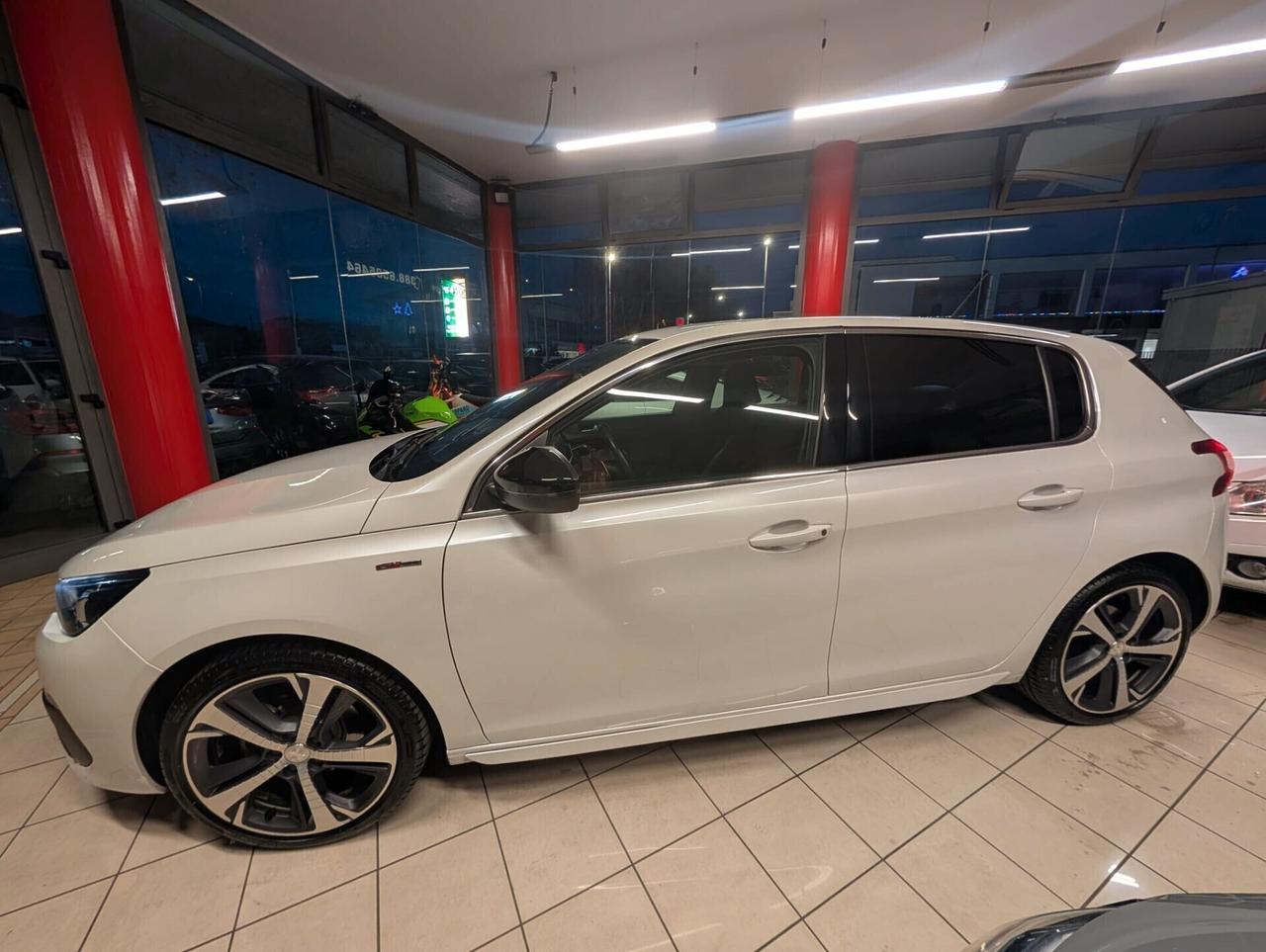 Peugeot 308 BENZINA 1.2 80.000 KM AUTOMATICO