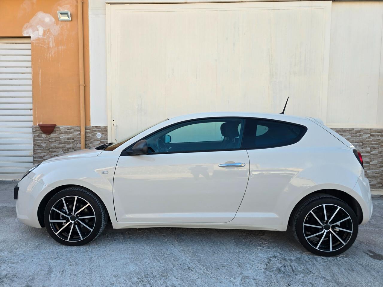 Alfa Romeo MiTo 1.3 JTDm 85 CV