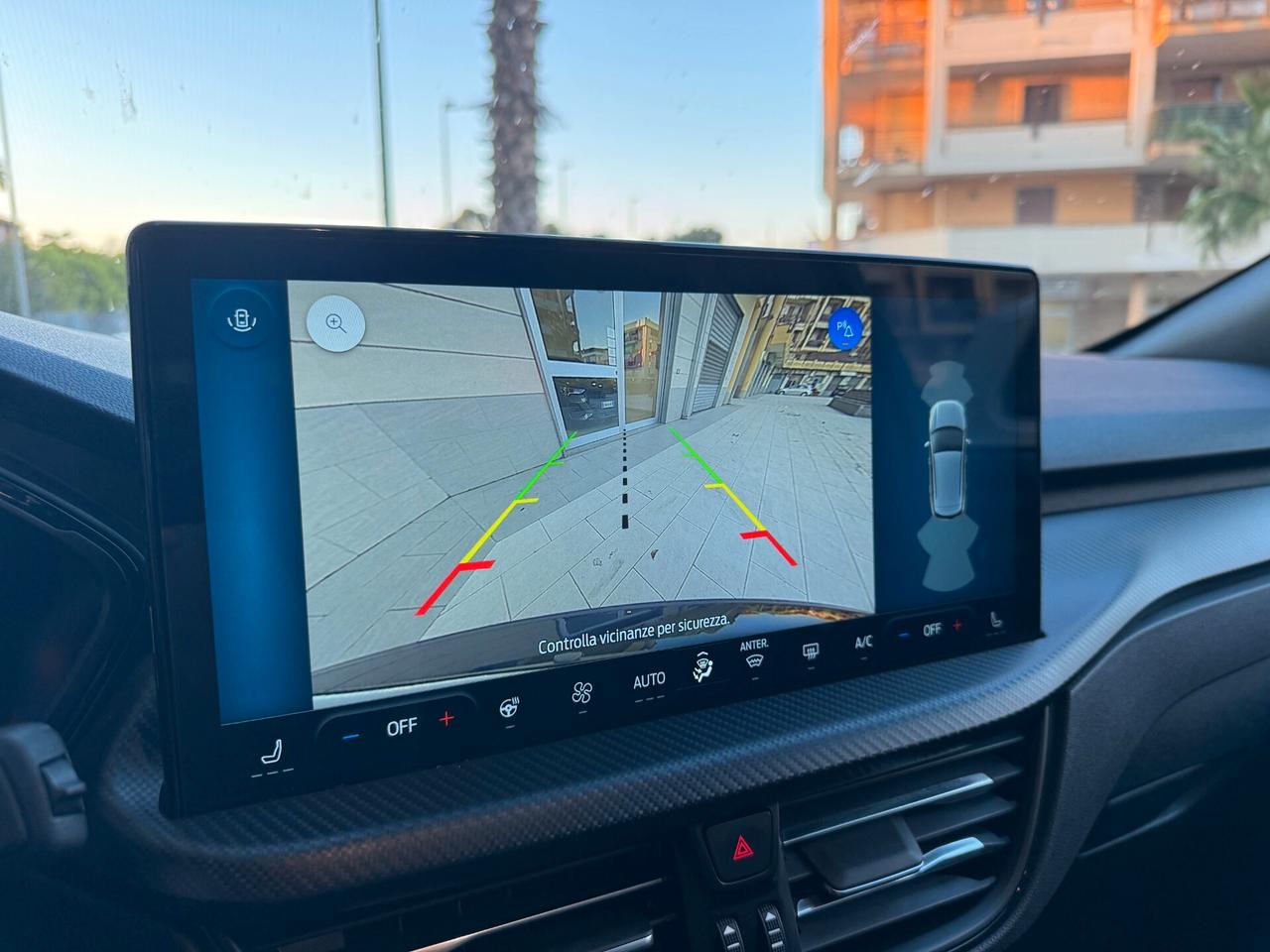 Ford Kuga 2.5 Full Hybrid 180 CV CVT 2WD ST-Line