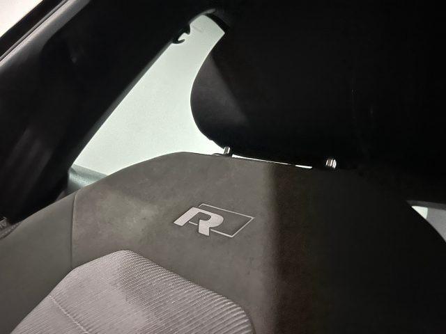 VOLKSWAGEN Golf 1.6 TDI 110 CV DSG 5p. Sport Edition R-LINE