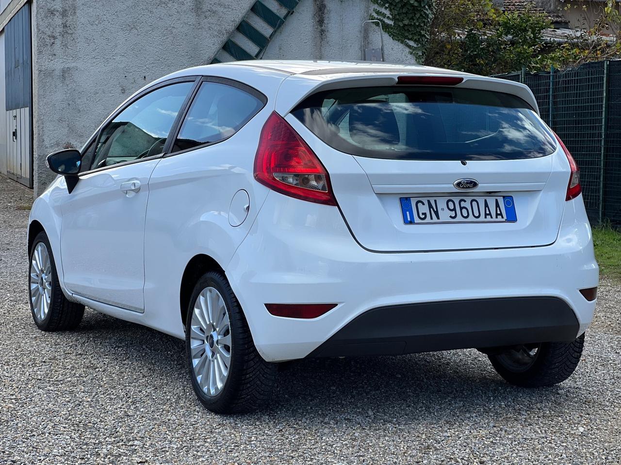 Ford Fiesta 1.5 TDCi 75CV 3 porte Titanium