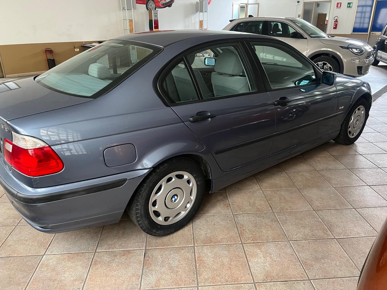 Bmw 318 316i cat 4 porte 160.000 Km 3.400 €, a Broni 184686023 ...