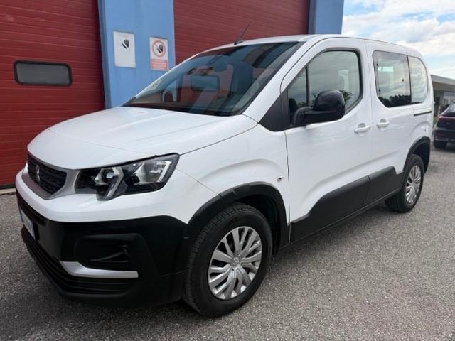 Peugeot Rifter auto per Disabili 5+1 - passo corto
