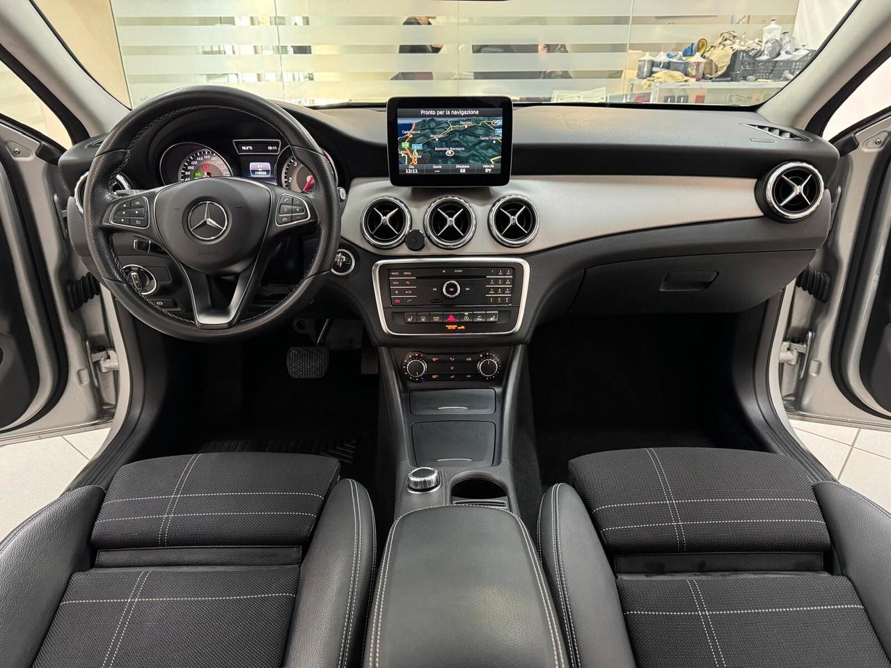 Mercedes-benz GLA 200 d Automatic Sport 2016