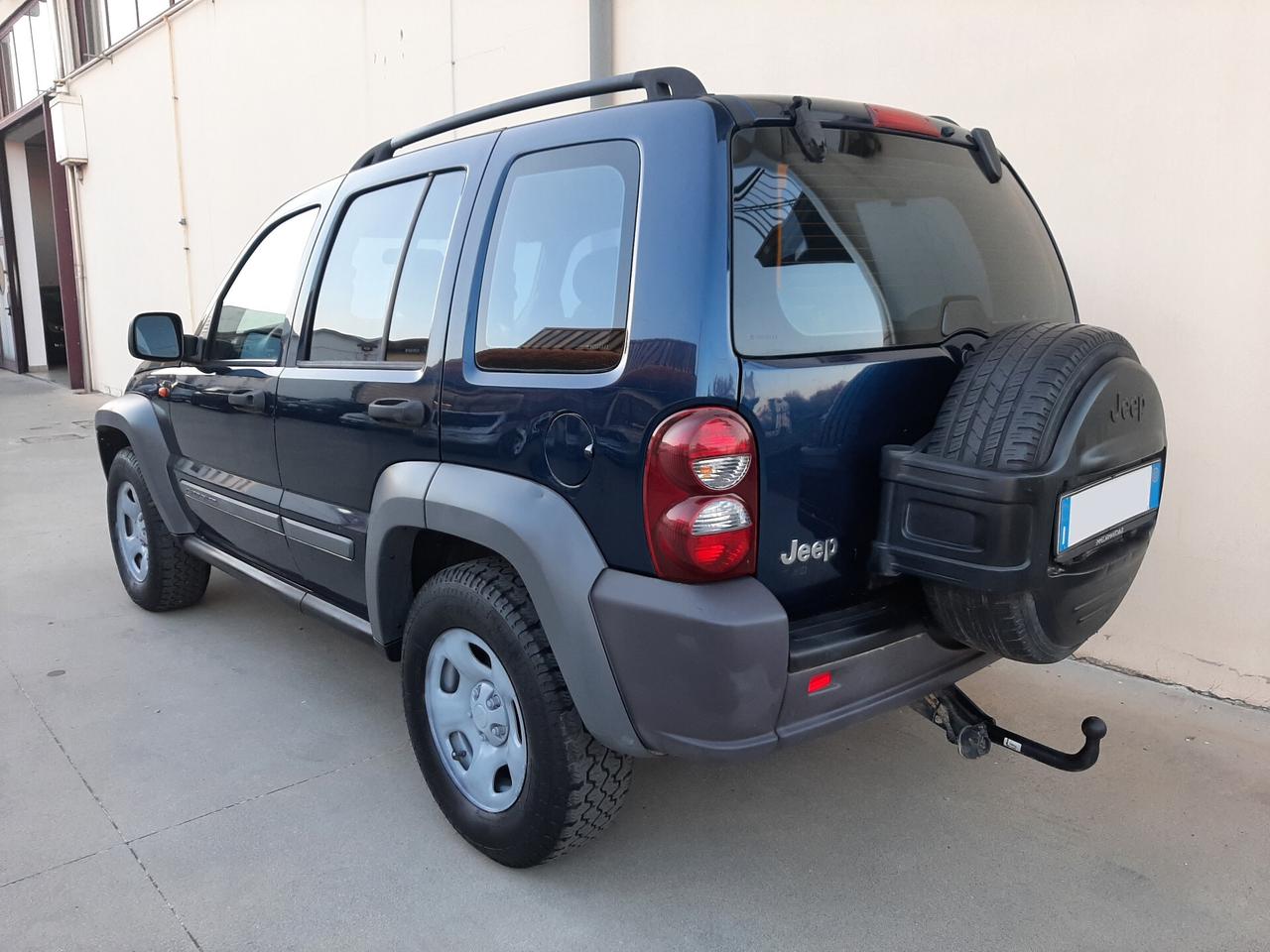 Jeep Cherokee 2.8 CRD 163cv Sport