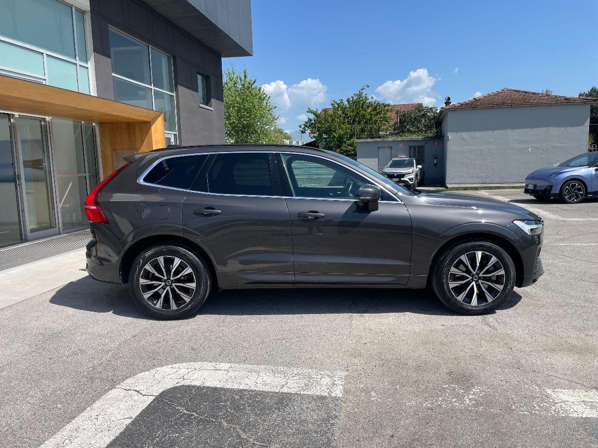 VOLVO - XC60 - B4 automatico Core