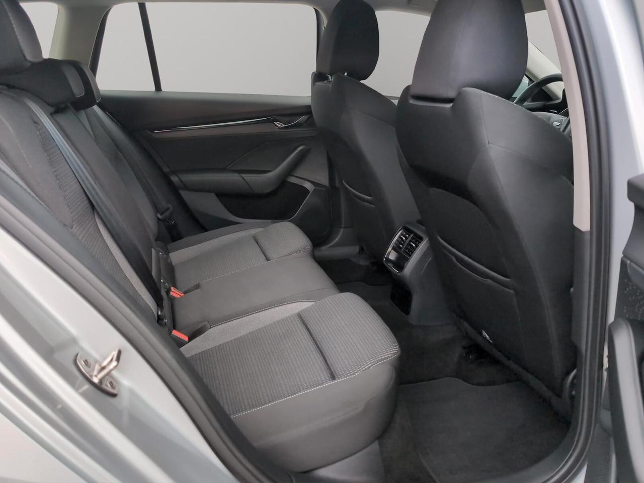 Skoda Octavia 2.0 TDI EVO SCR 150 CV DSG Wagon Executive