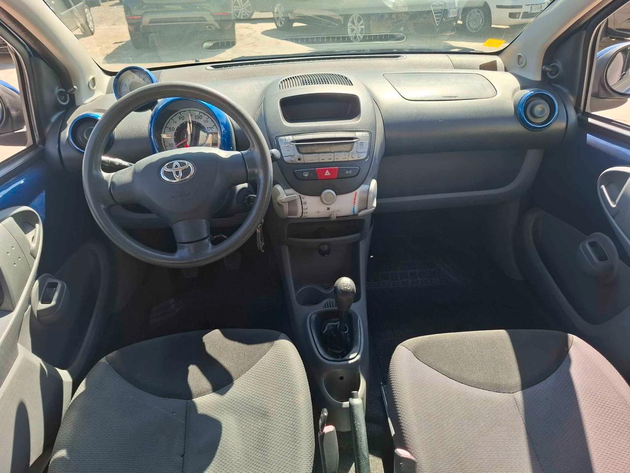Toyota Aygo 1.0 BENZINA - 2008 5 PORTE