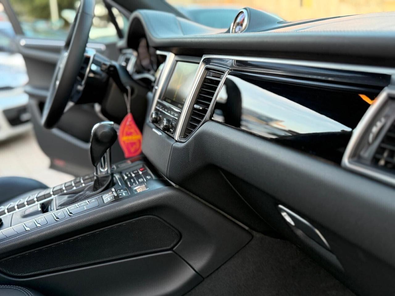 Porsche Macan S Diesel 3.0 V6 258 CV AUTOMATICO PDK - TETTO - NAVI - PELLE