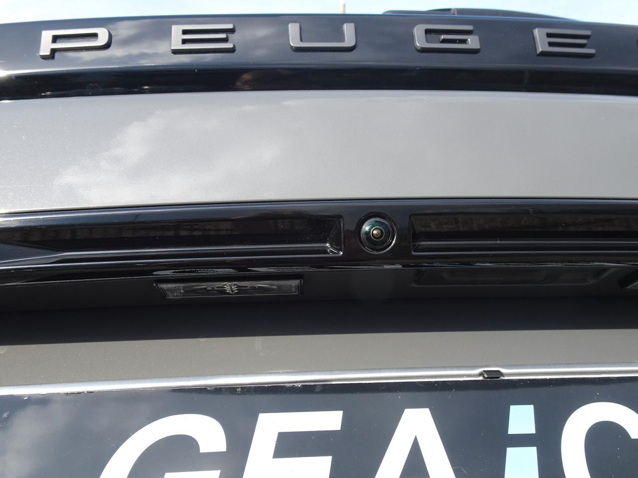 Peugeot 2008 BlueHDi 130 GT