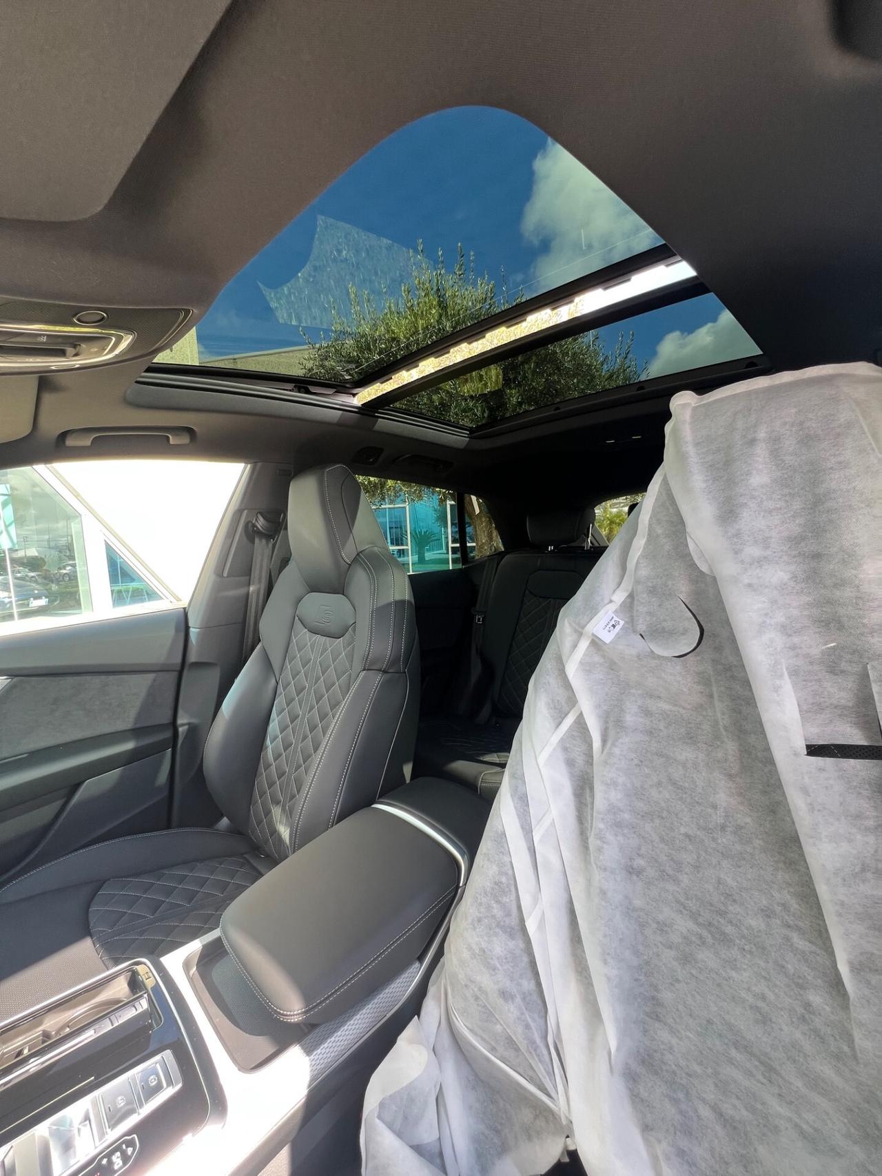 Audi Q8 SUV TDI quattro 210 kW tiptronic S line edition Possibilità noleggio no scoring