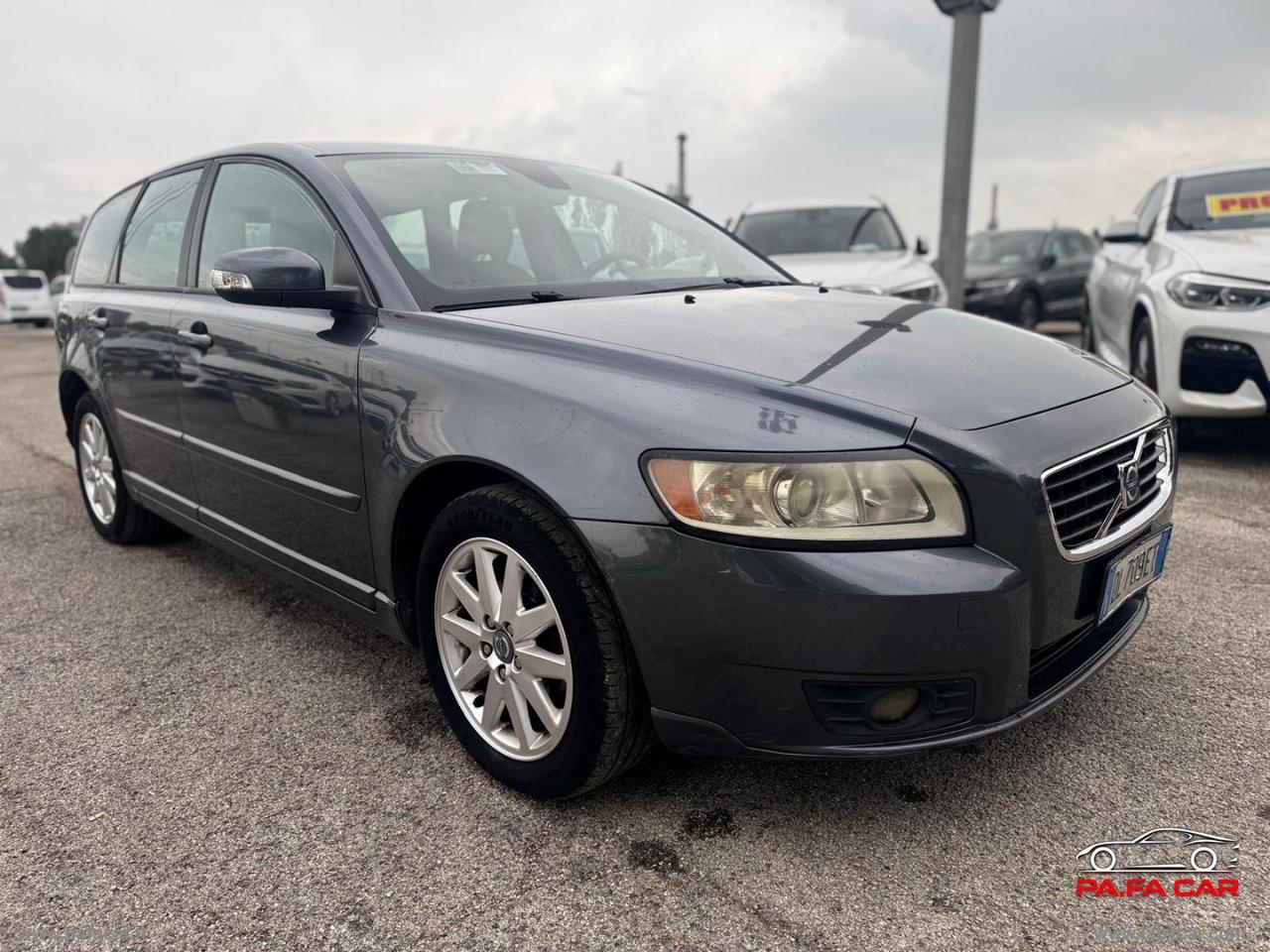 VOLVO V50 2.0 D Summum