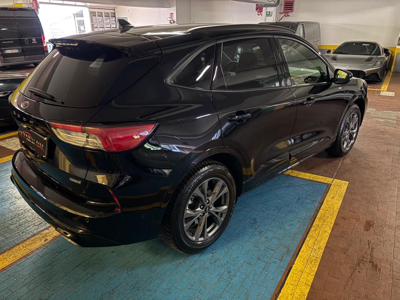 Ford Kuga 2.5 Full Hybrid 183 CV CVT AWD ST-Line