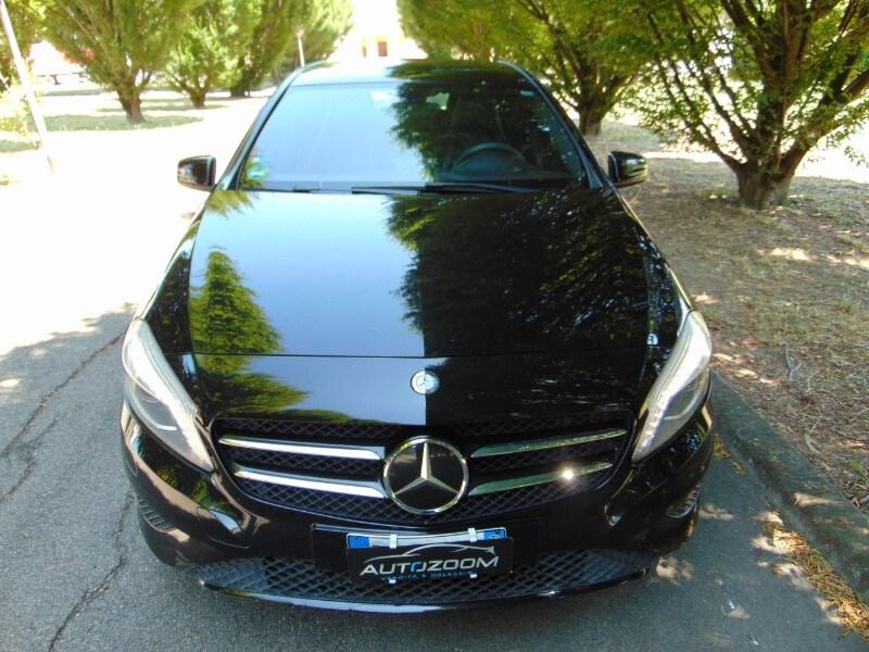 MERCEDES Classe A (W176) A 180 CDI BlueEFFI...