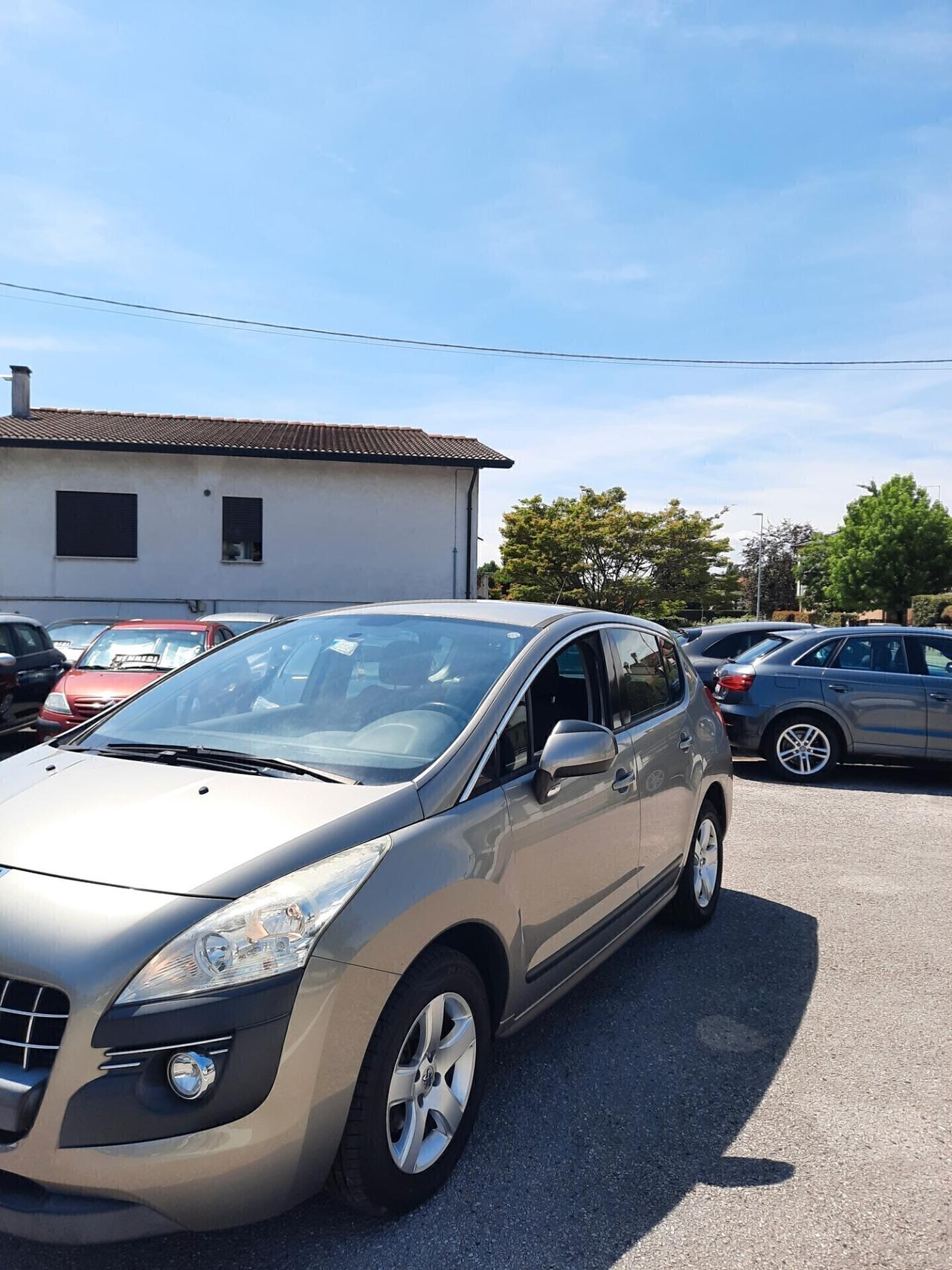 Peugeot 3008 1.6 HDi 110CV 4 TIPI DI GUIDA UNI,PROPRIETARIO