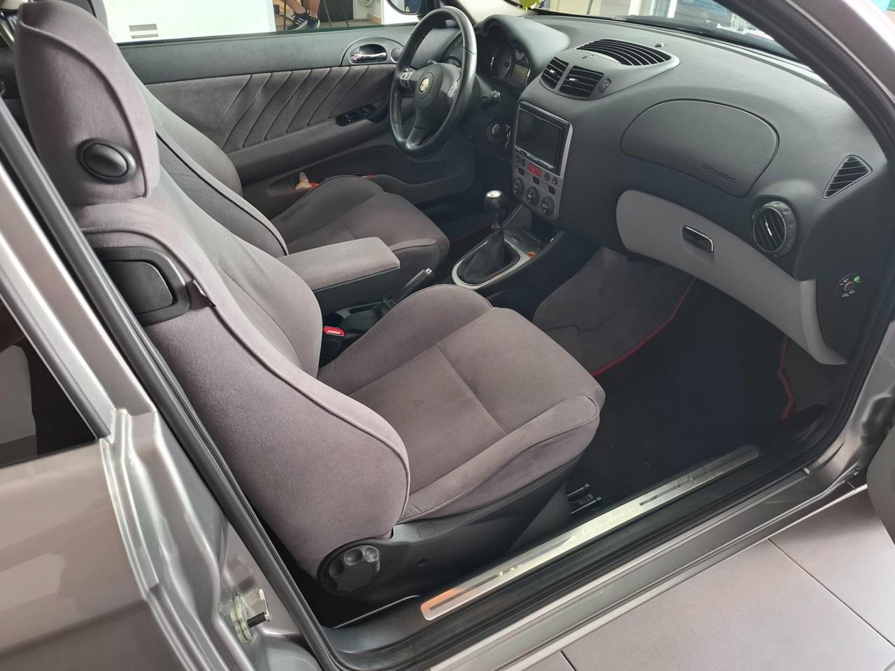 Alfa Romeo 147 1.9 JTD (120) 3 porte Exclusive