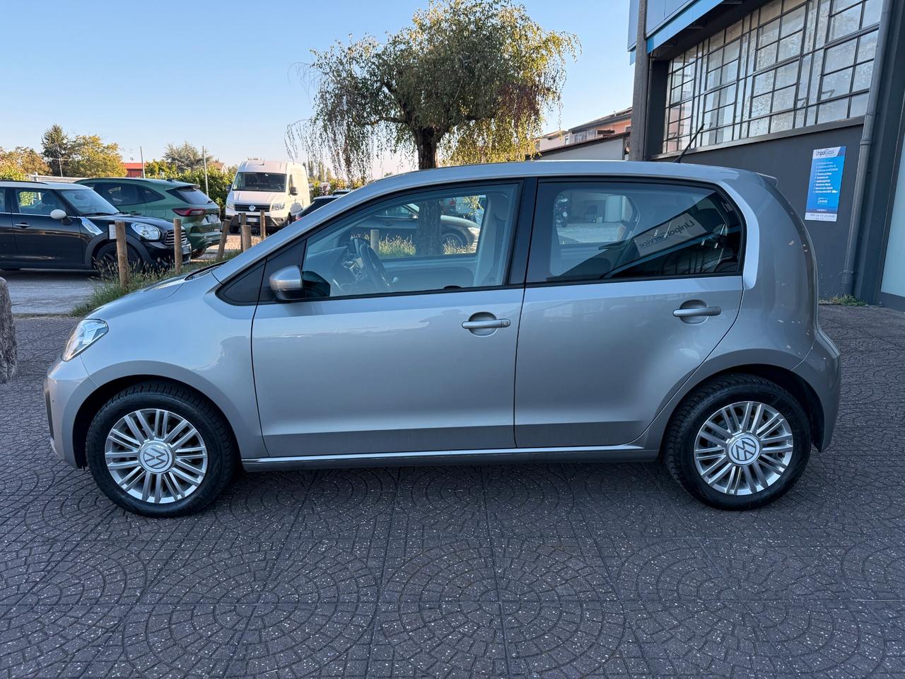Volkswagen up! 1.0 5p. eco move BlueMotion Technology