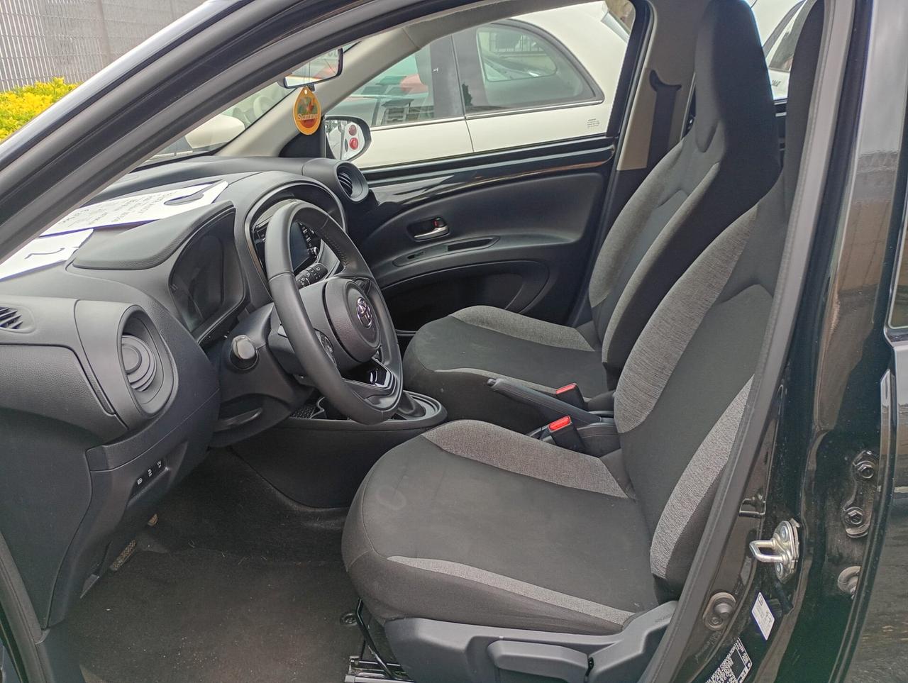 Toyota Aygo X 1.0 VVT-i 72 CV 5 porte Lounge Air