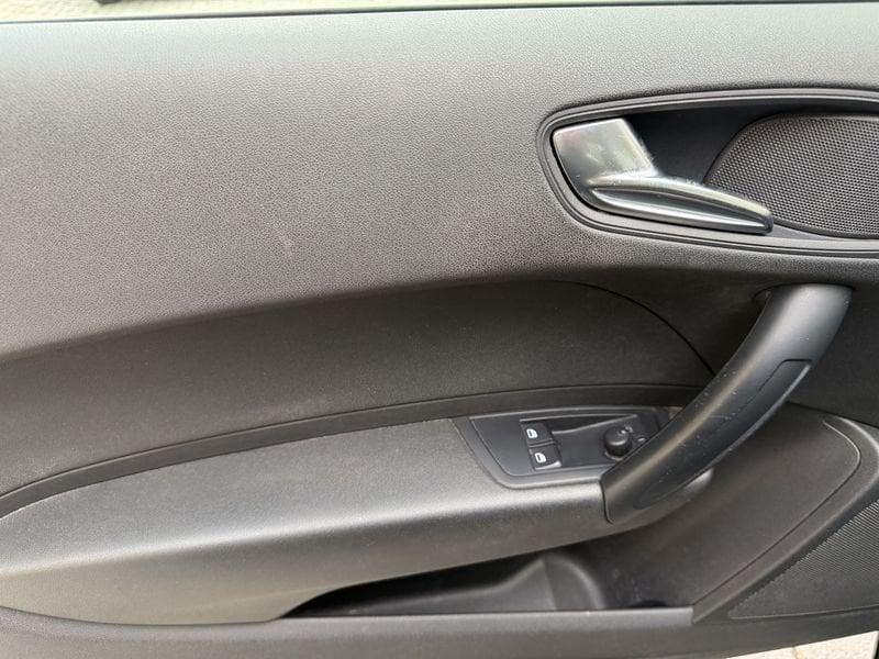 Audi A1 A1 1.2 tfsi Ambition NEOPATENTATI CERCHI S-LINE