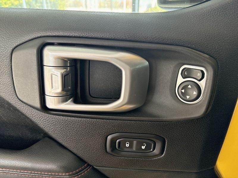 Jeep Wrangler 2.0T Unlimited Rubicon Auto 4WD