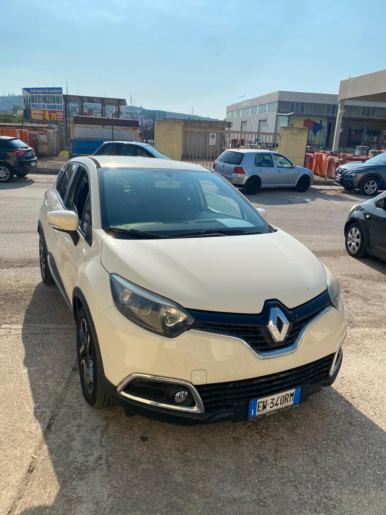 Renault Captur BENZINA 97 MILA KM 2014