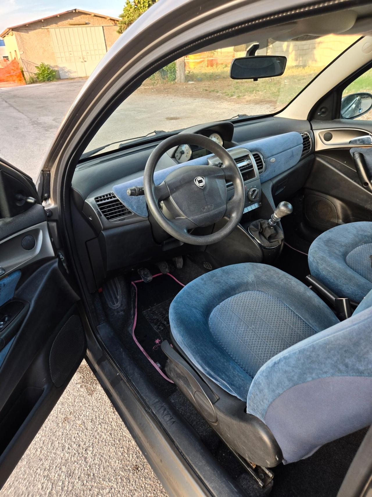Lancia Ypsilon 1.2 Argento